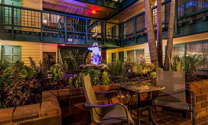 Capistrano Beach Hotel | Best Western Plus Dana Point Inn-by-the-sea