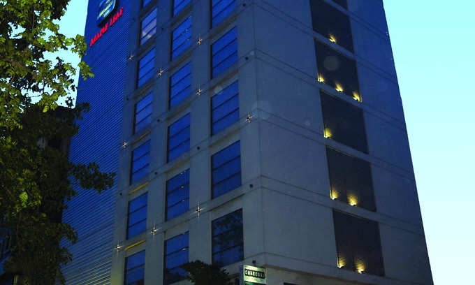 Uttara Hotel | Best Western Plus Maple Leaf