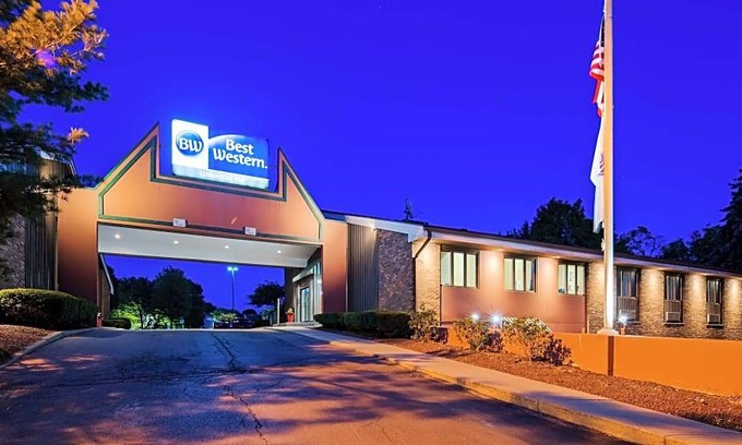 Ithaca Hotel | Best Western University Inn