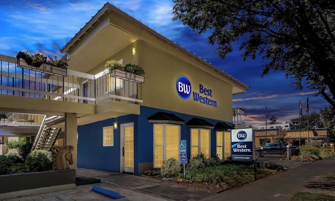 Davis Hotel | Best Western University Lodge