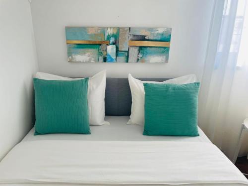 Nazare House | Besugo's House rooms & apartment