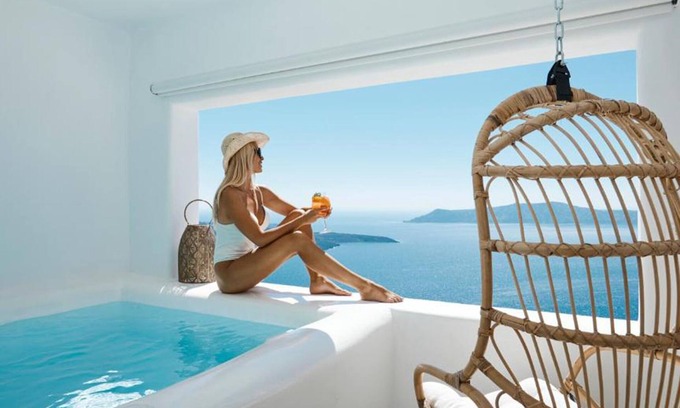 Fira Apartment | BH548 - C - Suite Santorini