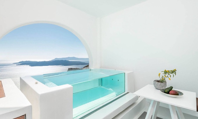 Santorini Apartment | BH564 - C - Suite Santorini