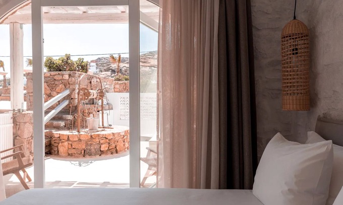 Xilokeratidi Apartment | BH671 - C - Suite Mykonos
