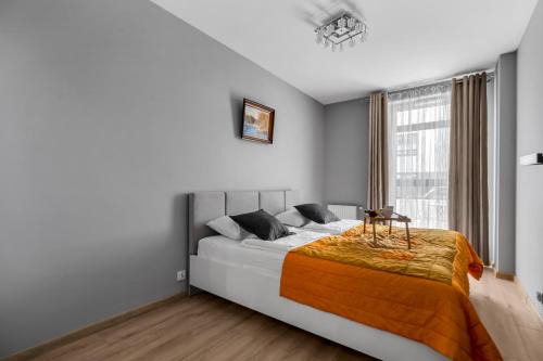 Bialoleka Apartment | Białołęka Apt - 61m2, Parking&Balcony - by Rentujemy