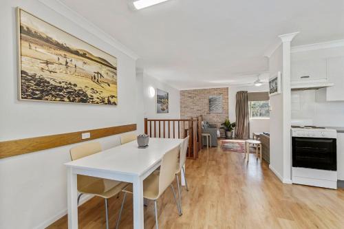 Crescent Head Villa | Bimbimbi 2 11 Willow Street