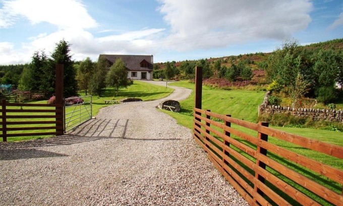 Dalcherichart Bed & Breakfast | Binnilidh Mhor B&B