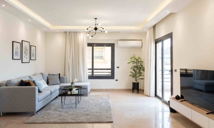 New Cairo Apartment | BIRD NEST Near AUC
