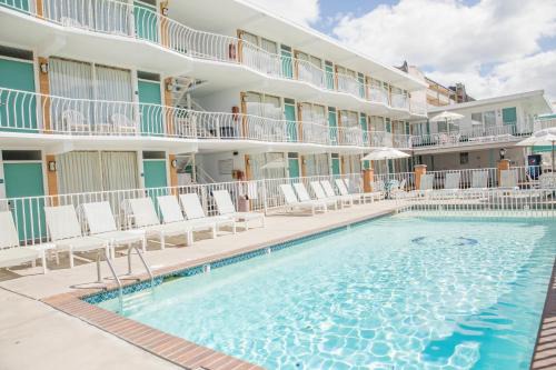 Wildwood Crest Hotel | Biscayne Family Resort
