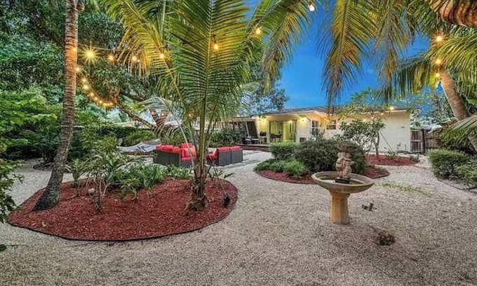 Biscayne Park House | Biscayne Property