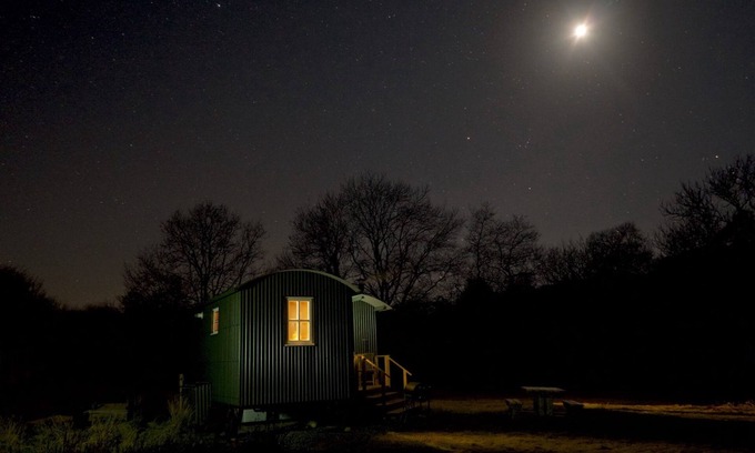Llangadog Cabin | Black Mountain BreakAway