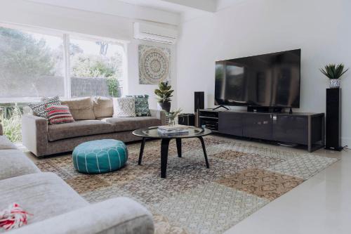Blairgowrie Apartment | Blairgowrie Relaxing Coastal Retreat with Spa