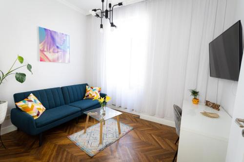 Old City Apartment | Blau Apartment UltraCentral Timisoara