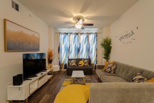 North Burnet Apartment | Blessed HOME for blessed guests