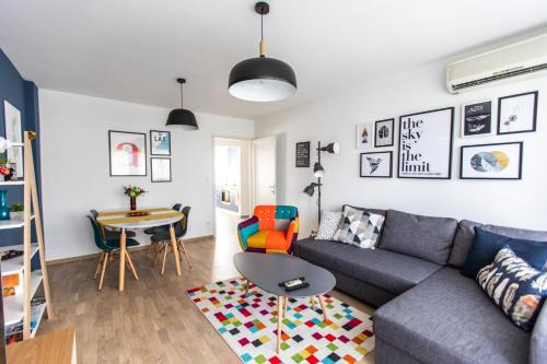 Zagreb Apartment | Blue Sky Apartment