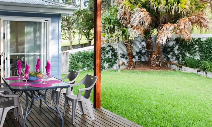 Blueys Beach House | Blue Vogue Combo, 8 bedrooms *Sleeps 16+* walk to cafes and beach