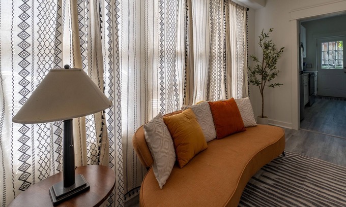 Midtown Cottage | Bluff City Luxe-Cottage: 2 Bed, 1 Bath, Private, Gated, Completely Renovated!