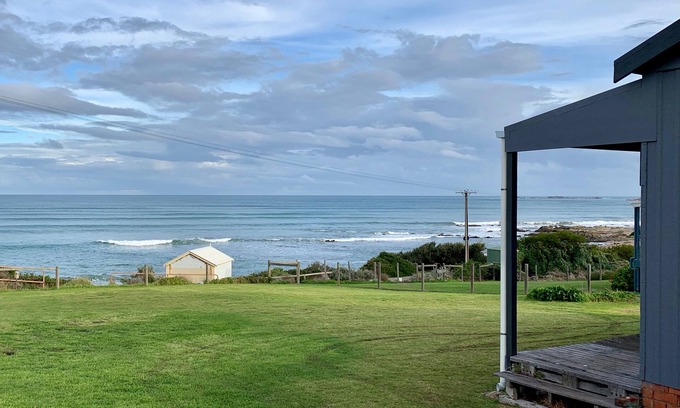Limestone Coast House | Bob's Place - Beach views for miles!