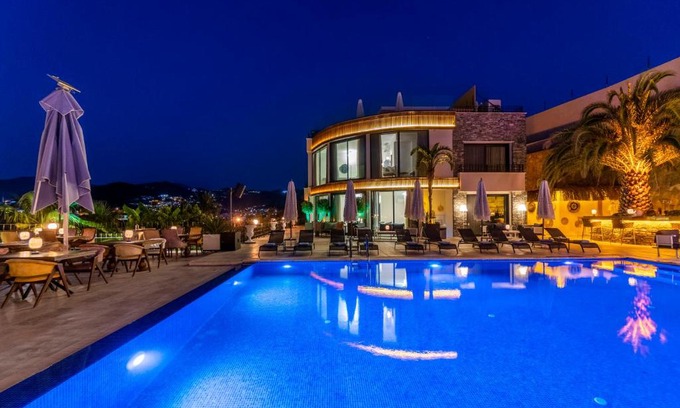 Yalikavak Hotel | Bombien Yalıkavak Adult Only