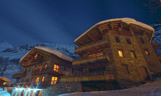 Bonneval-sur-Arc Apartment | BONNEVAL APARTMENT ON ARC LE SERAC1 8 PEOPLE 4 *