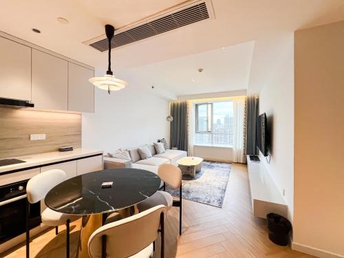 Dapuqiao Apartment | Book and Bed - SML Center