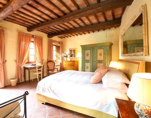 Radda in Chianti House | Borgo Livernano