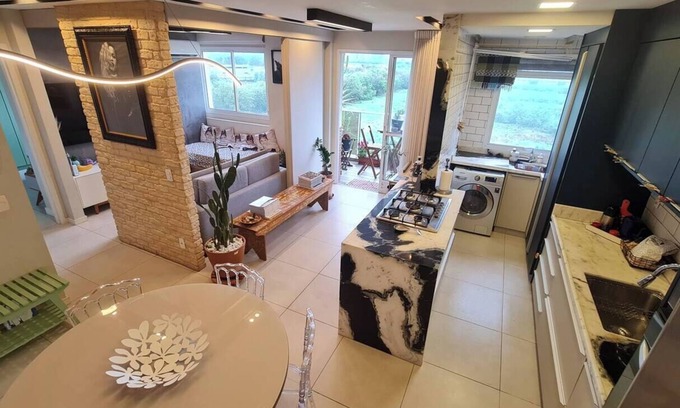 Jacarepagua Apartment | Casa ArthAbio – Chic Apartment with Stunning Mountain Views in Olympic Barra