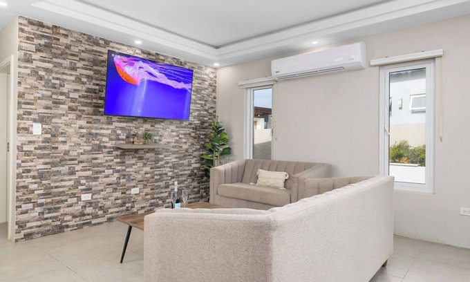 Sabana Liber Villapark Villa | BRAND NEW Modern 3BR2BA w/PrivatePool~PuttPutt~BBQ