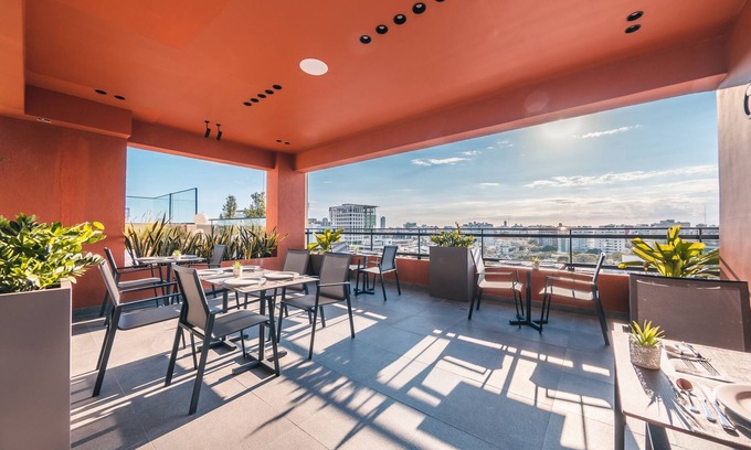 Downtown Santo Domingo Apartment | Breakfast Included - 2 Bedrooms - RL1 707