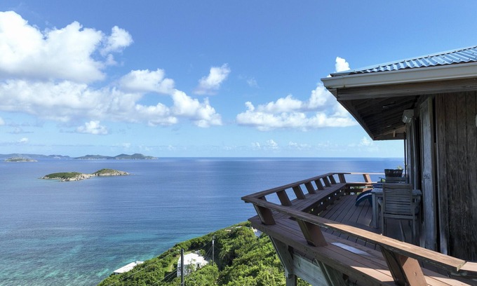 Estate Concordia A Cottage | Breathtaking Ocean Views from Every Room - Horizons Cottage