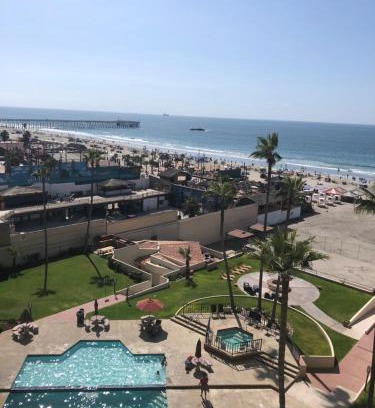 Centro Playas Apartment | Breathtaking Oceana Del Mar