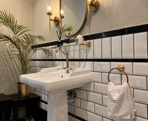 Bredasdorp Bed & Breakfast | Bredasdorp Square