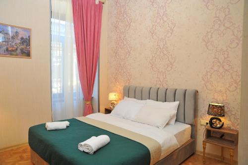 Chugureti Hotel | Brickwall Tbilisi-Tbilisi vibe