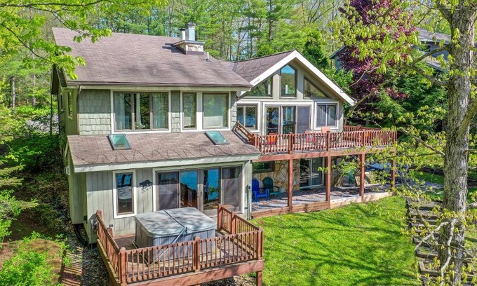 Swanton House | Brief Respite