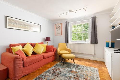 St. Pancras Apartment | Bright 1BR Bloomsbury Flat by King's Cross