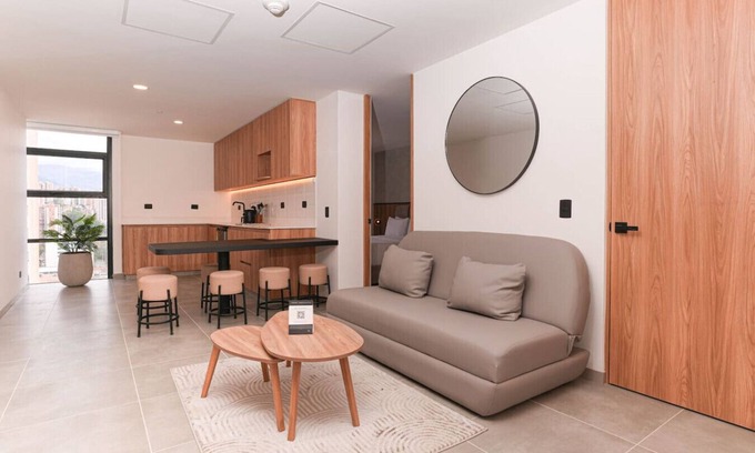 San Diego Apartment | Bright 3BR in El Poblado - Jacuzzi & Digital Nomad