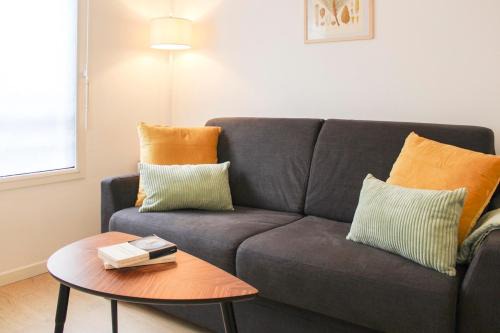 Vanves Apartment | Bright and comfortable 28m2 Studio in Vanves