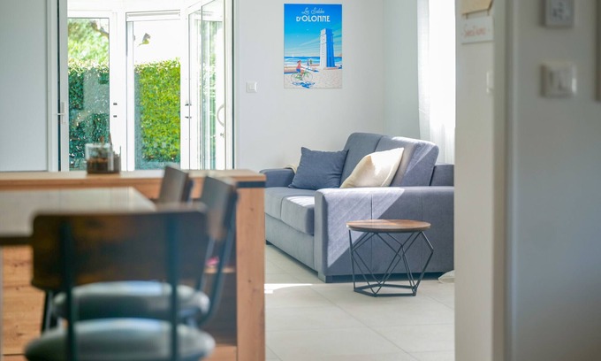 Chateau-d'Olonne Ski Chalet | Bright House with Veranda & Garden – Perfect for Your Holidays in Les Sables!