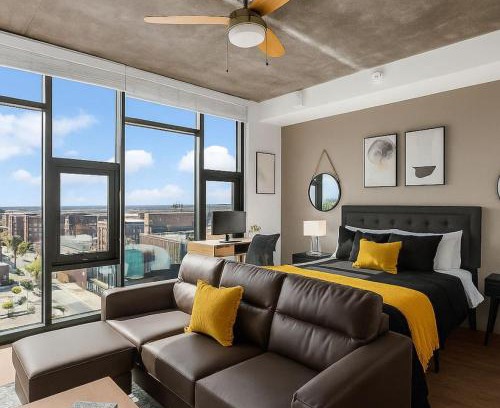 Five Points South Apartment | Bright n Airy Studio Perfect City Escape 9