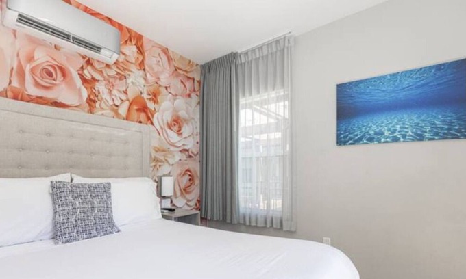 Midway District House | BrightApt Near All w/Cable/HBO/Fast WIFI