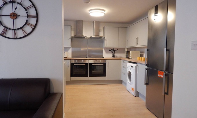 Cambridge House | Brookfield En-suite rooms