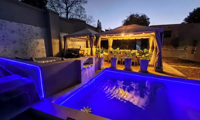 Greater Johannesburg Metropolitan Area House | Bryanston Palms Accommodation