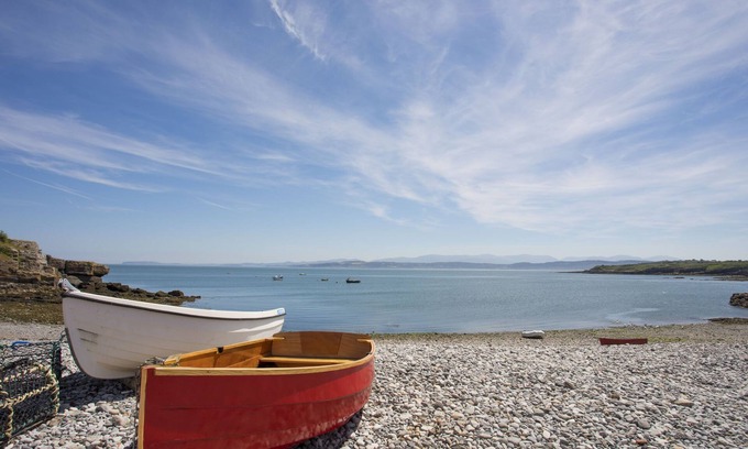 Moelfre Cottage | Bryntirion