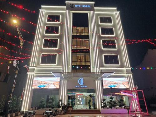 Taman Kota Laksamana Hotel | BTC Hotel 比特币酒店