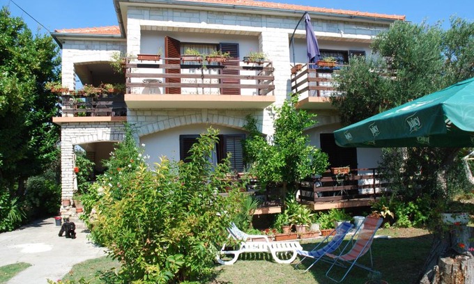 Sukosan Apartment | Buža