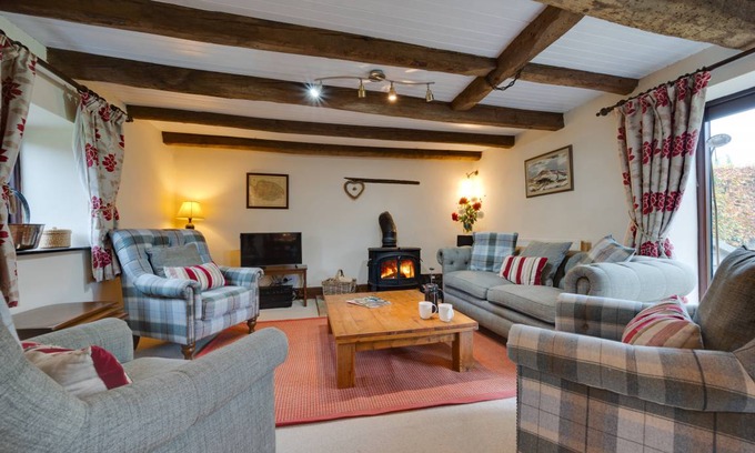 Binham Cottage | Bunker Hill Barn