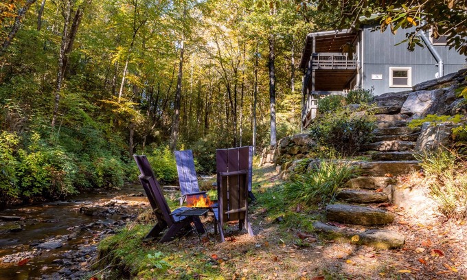 Lake Toxaway Cottage | By the Creek | Charming Cottage on a Creek