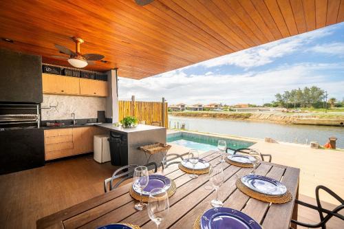 Marina House | Bz14 House with pool and Jet Ski pier on the canal!