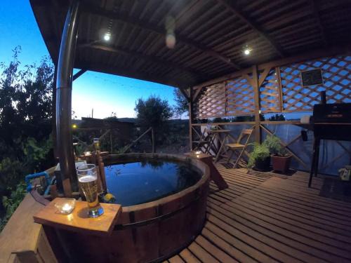 Ranquil Cabin | Cabaña Refugio Magenta con tinaja caliente incluida