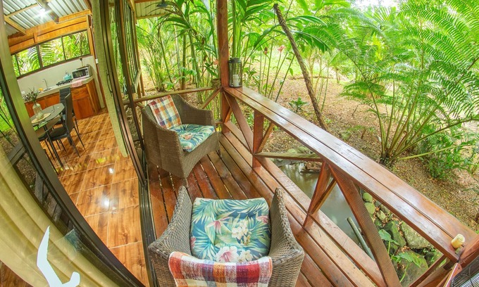 Penas Blancas Cabin | Cabañita Las Heliconias. WiFi - A/C